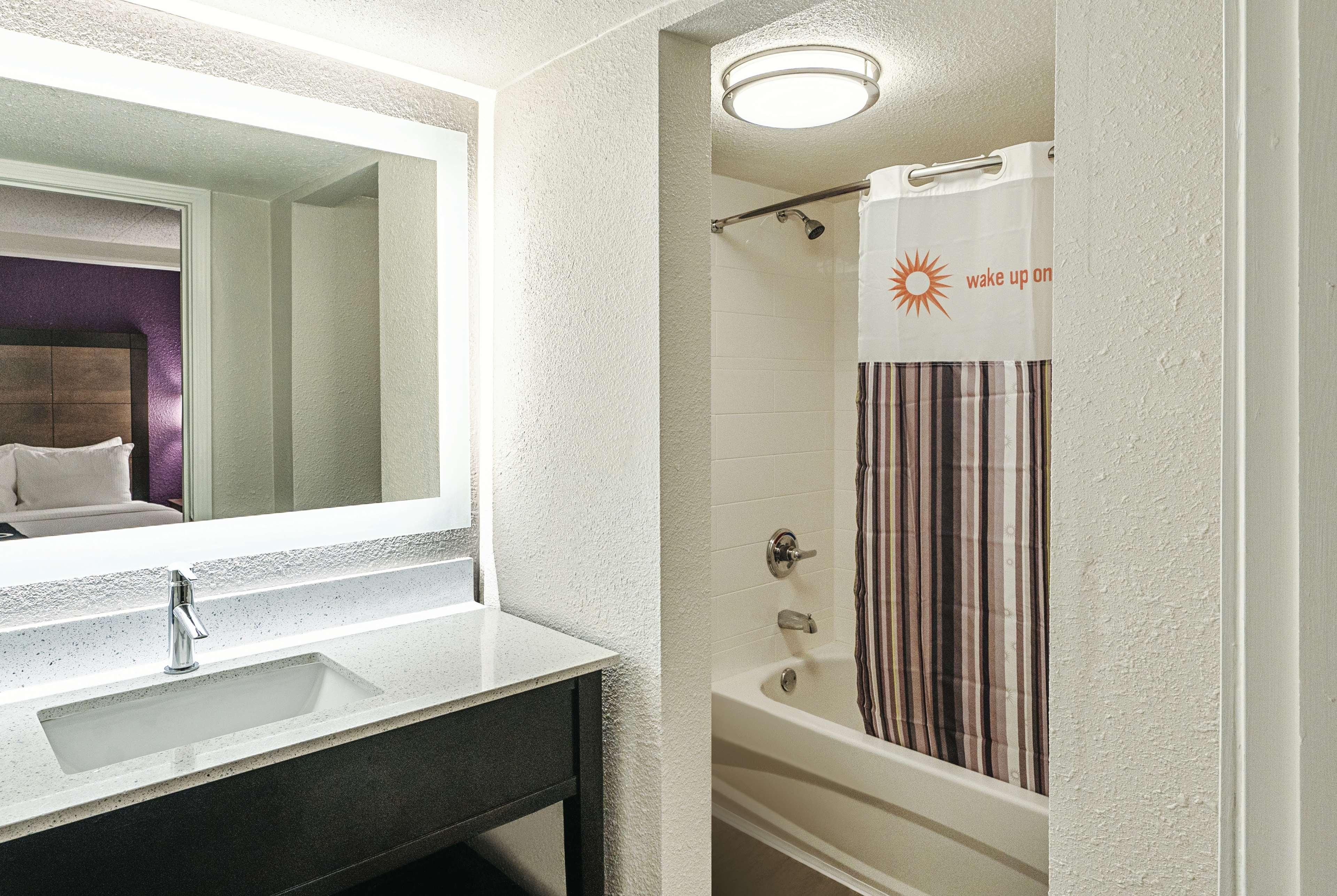La Quinta By Wyndham Lubbock West Medical Center Hotel Buitenkant foto